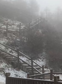 陕西一地下雪了！沙尘、大风已到 最新预警→