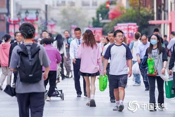 周末全国气温“过山车” 哪里将体验隔天如换季? 周末全国气温“过山车” 哪里将体验隔天如换季?