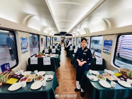 首发亮相！K8281次列车，亮点多多！