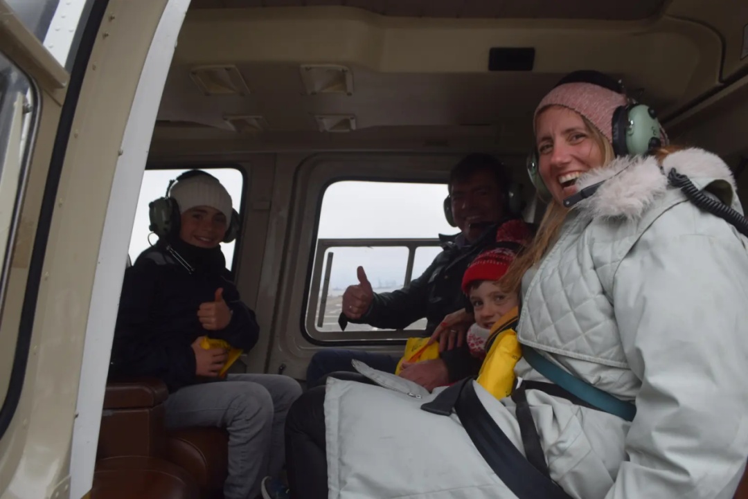 突发！纽约一观光直升机坠毁，西门子高管一家遇难