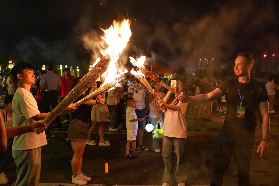一季度人次翻倍!云南成全球游客旅游热门目的地 一季度人次翻倍!云南成全球游客旅游热门目的地
