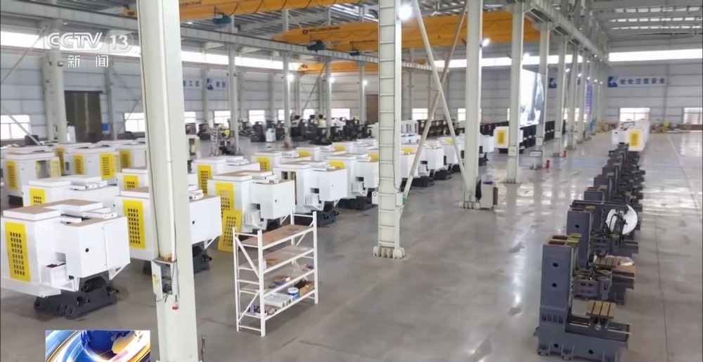 凝心聚力 实干笃行丨加速产业链转型升级 各地布局“出招”