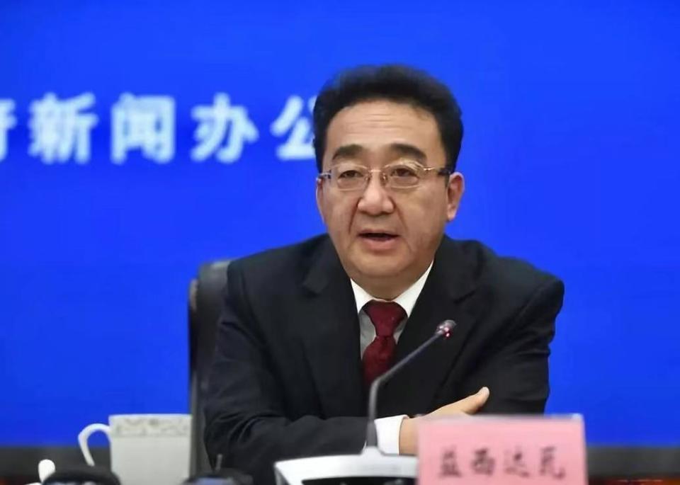 涉嫌严重违纪违法，四川一原厅长主动投案！当过5年州长、7年厅长