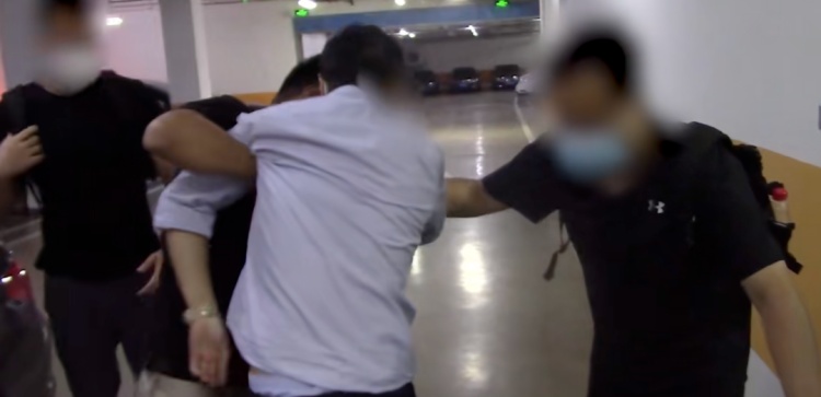 留学生郝某被判无期，抓捕现场曝光！