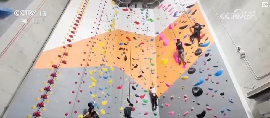 “上新”不断、“破圈”不停！一季度消费市场亮点纷呈 多地创新举措显成效