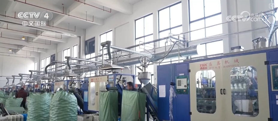 创新品、闯新路，生产热火朝天！外贸企业订单多元 引领产品市场