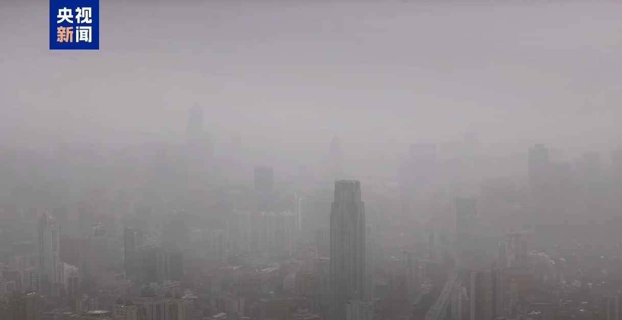 北方沙尘南下影响广东：多地发布灰霾黄色预警，广州严重污染