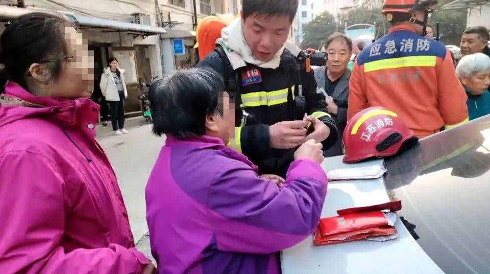 家中老人坏习惯难劝?这篇帮你说理→ 家中老人坏习惯难劝?这篇帮你说理→