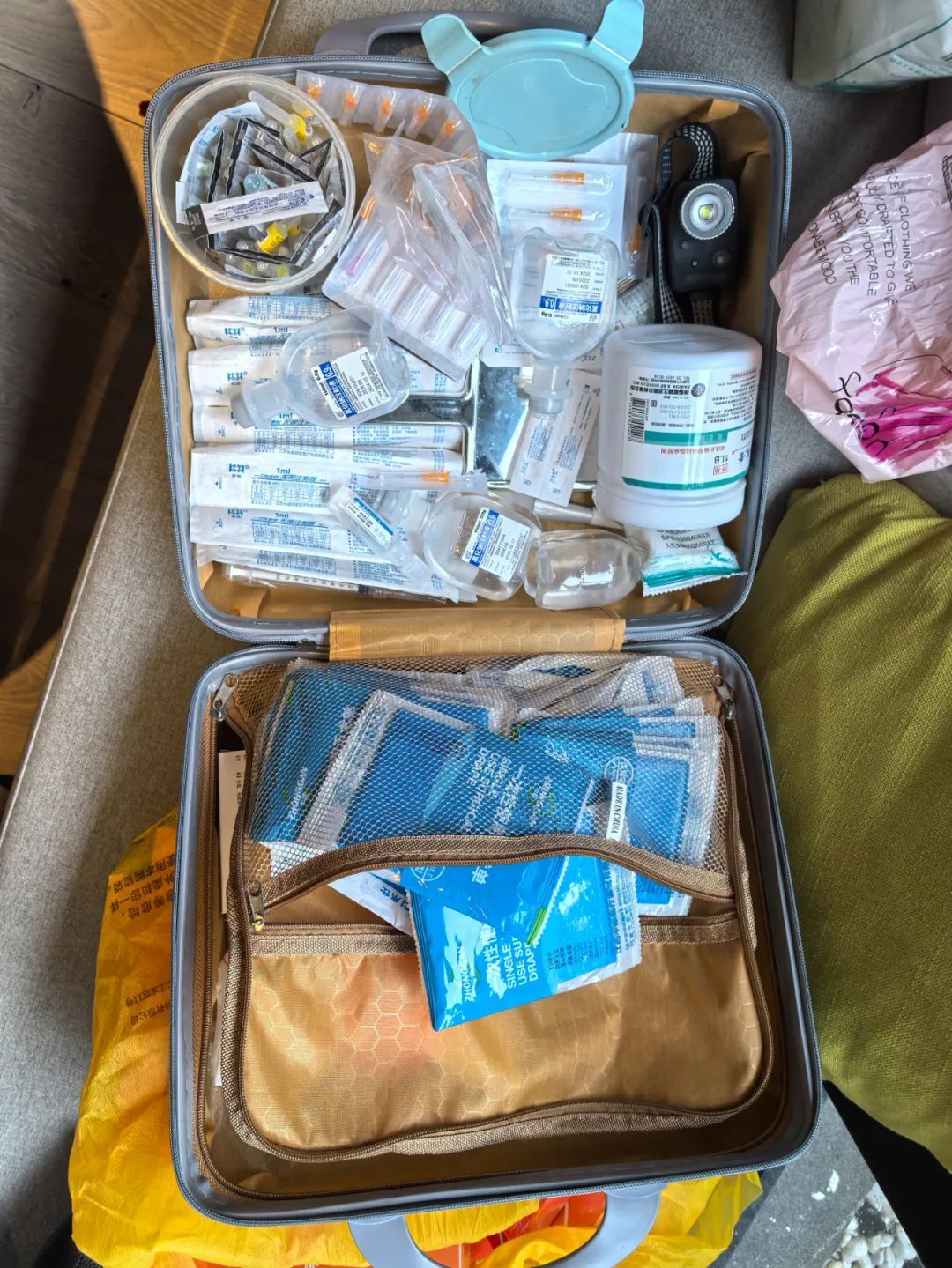 无证操作、药品来路不明、致人伤害……业内人士揭秘“非法医美”,不止水深还黑心 无证操作、药品来路不明、致人伤害……业内人士揭秘“非法医美”,不止水深还黑心