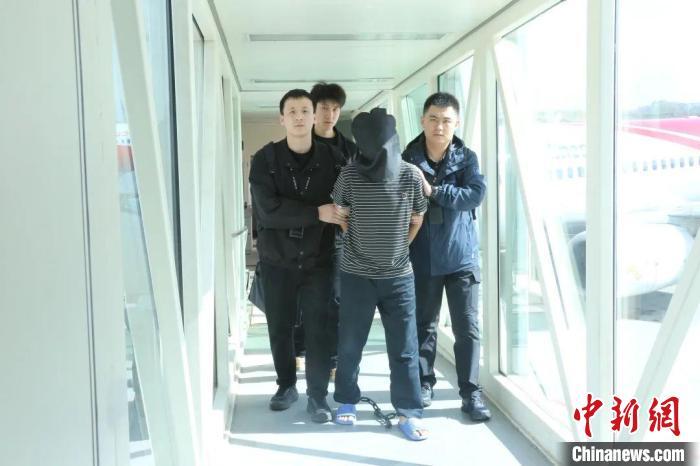 酒后冲动杀人终落网 内蒙古警方破获30年前命案