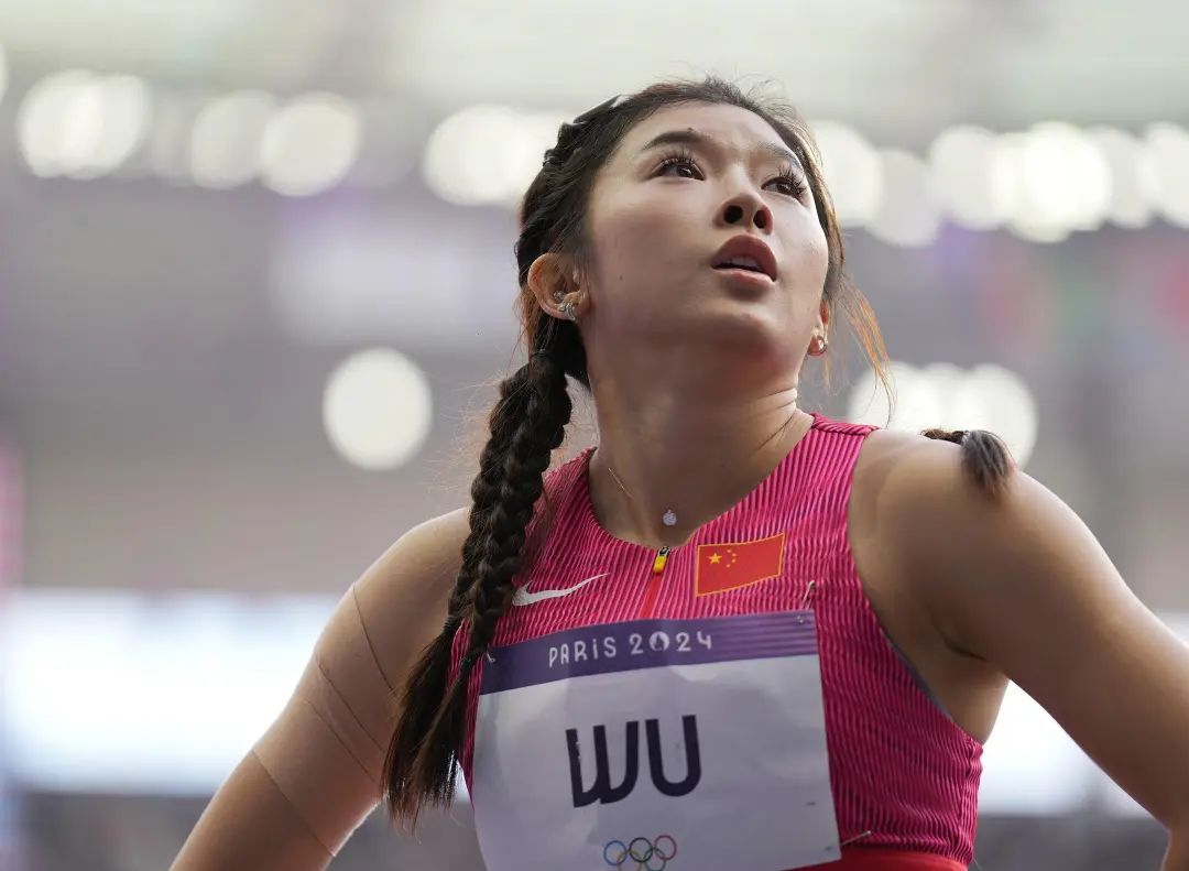 吴艳妮谈网络争议:我一点都不在意,要有被讨厌的勇气 吴艳妮谈网络争议:我一点都不在意,要有被讨厌的勇气