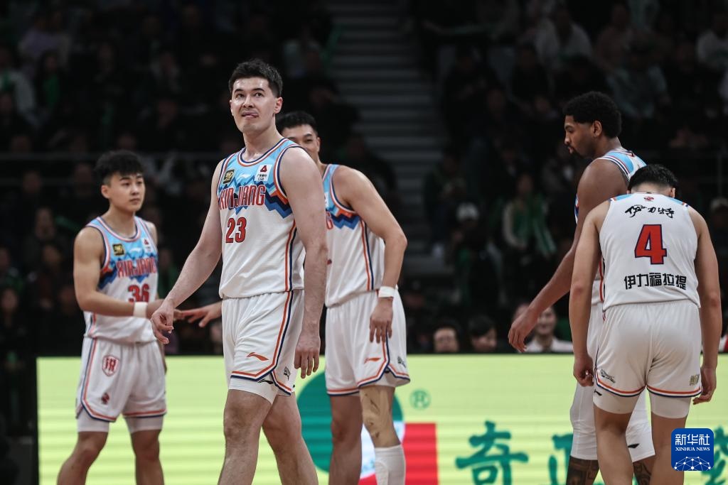 CBA季后赛：辽宁本钢胜新疆伊力特