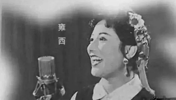 韩红回应母亲逝世:遵照其遗愿,不设灵堂、不办仪式 韩红回应母亲逝世:遵照其遗愿,不设灵堂、不办仪式