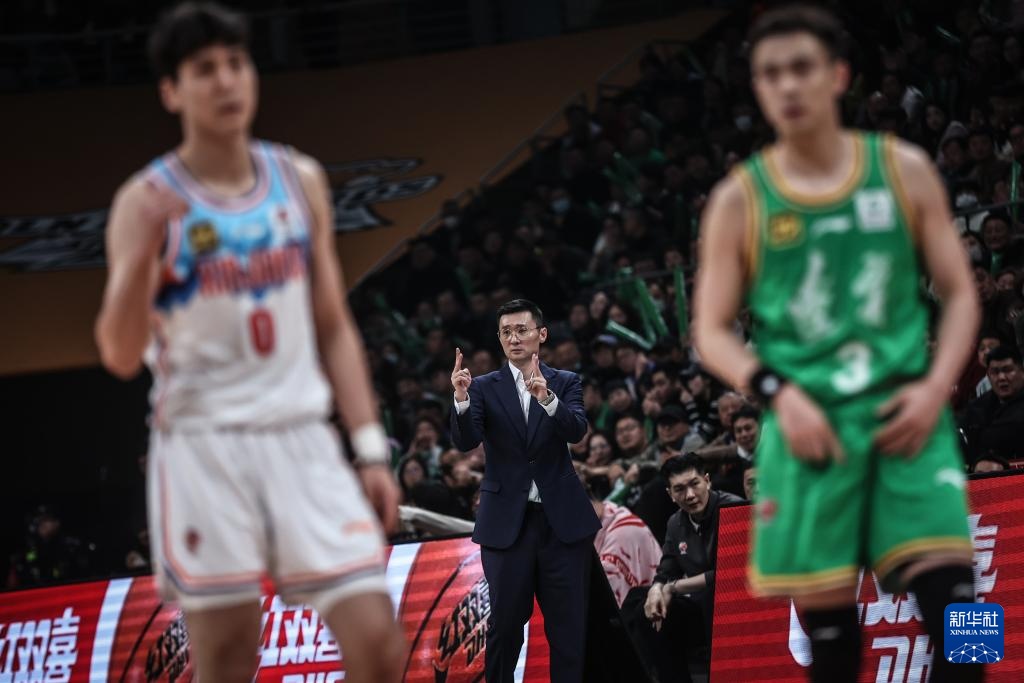 CBA季后赛：辽宁本钢胜新疆伊力特