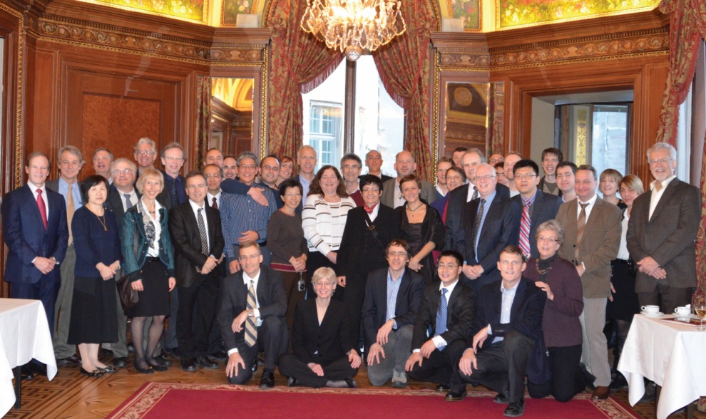 蝌学荐书丨他的唯一自传:嗜书如命的少年,遭遇越战的教授,患心脏病的医生,拯救亿万生命的诺奖得主! 蝌学荐书丨他的唯一自传:嗜书如命的少年,遭遇越战的教授,患心脏病的医生,拯救亿万生命的诺奖得主!