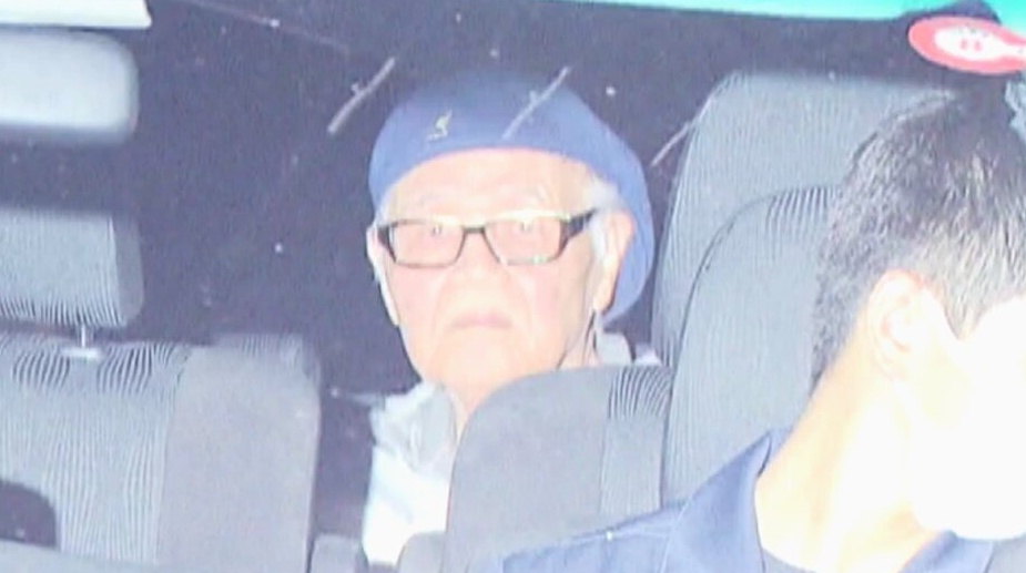 日媒：日本80岁老人在世博会场谎称“包里有炸弹”引发骚动，约200人被紧急疏散