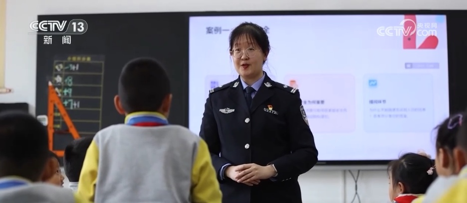 进社区、村寨、学校 各地公安机关开展形式多样国家安全宣传教育活动