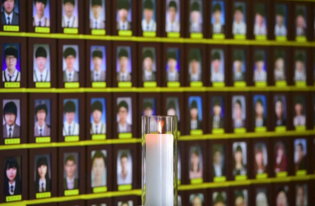 时隔11年，事故原因终于认定！致304人遇难，大部分是学生…