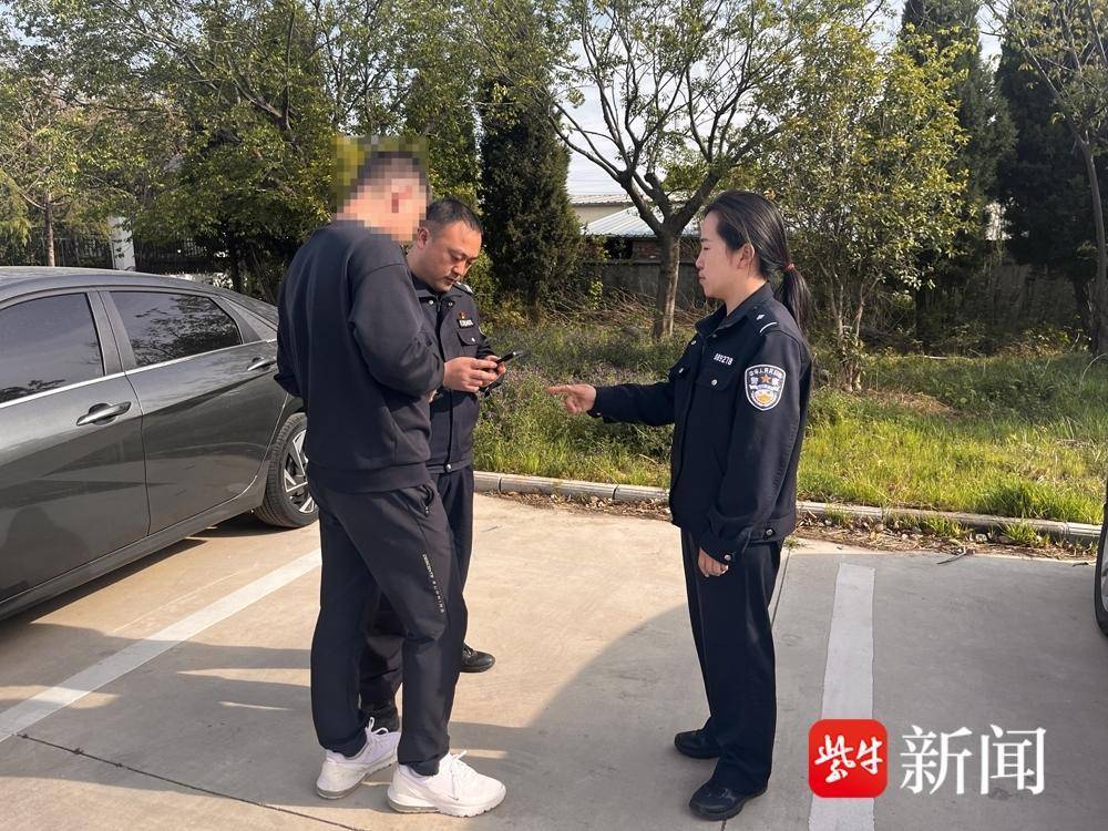 男子刷1万多元礼物没有见到网红女主播，悔而报警