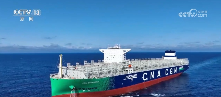 海上“超级带货王”交付 中国造船业接连刷新纪录 海上“超级带货王”交付 中国造船业接连刷新纪录