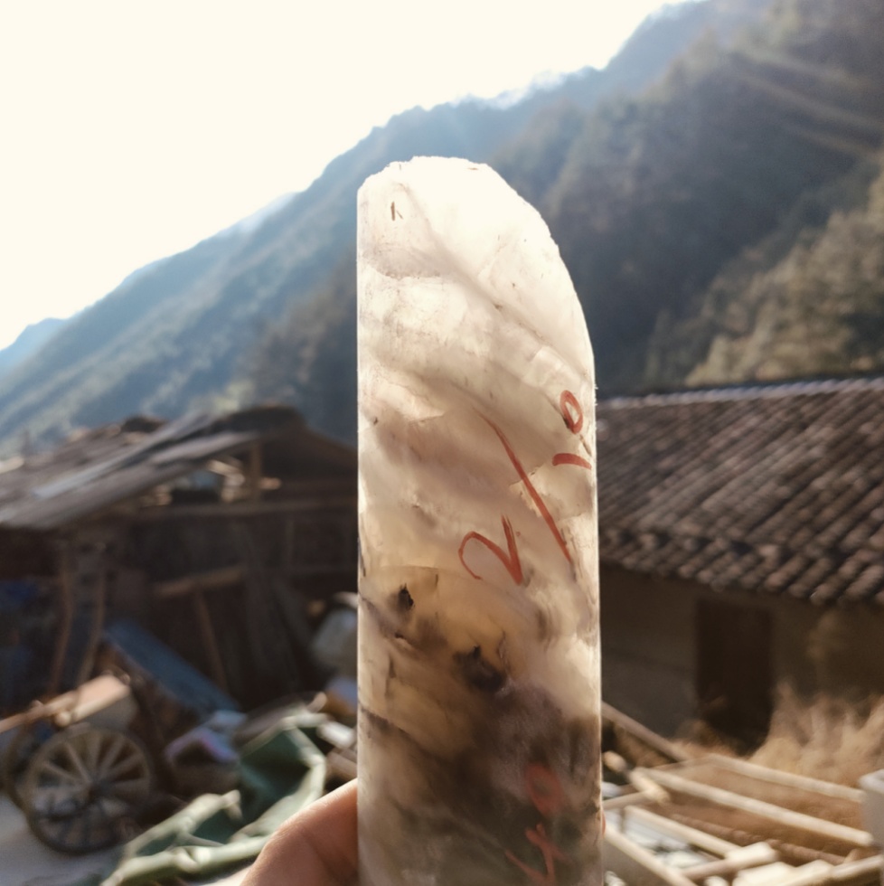 战略资源重大突破!浙江新发现一处大型萤石矿床 战略资源重大突破!浙江新发现一处大型萤石矿床