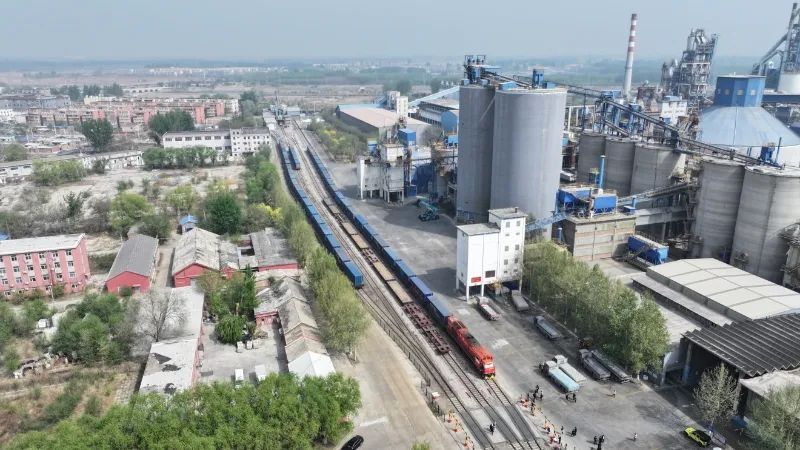 北京→莫斯科!北京今年首趟中欧班列启程 北京→莫斯科!北京今年首趟中欧班列启程