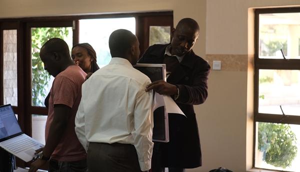 给你看病的可能不只医生