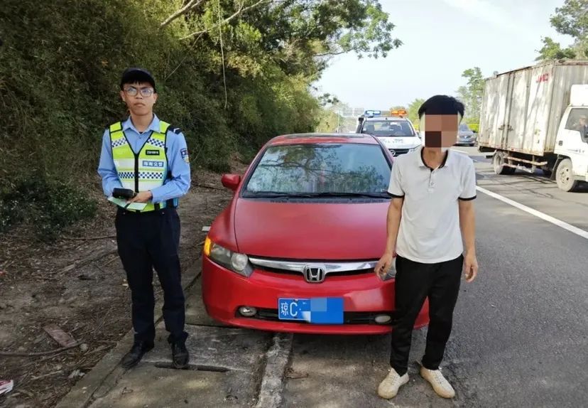 司机高速上违停，竟是在专心挑选槟榔……