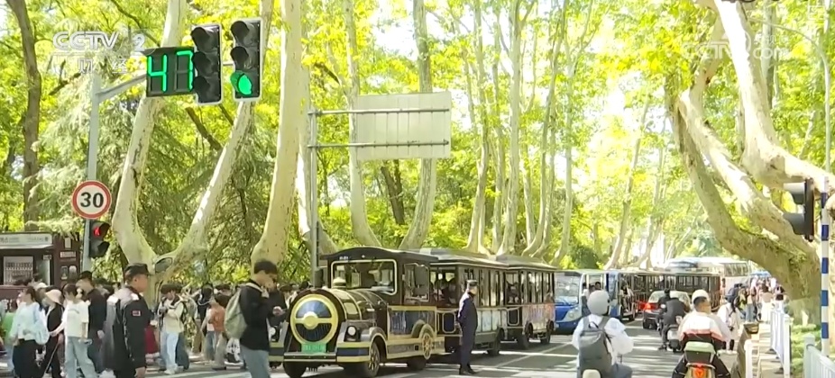 5.4%，数据彰显信心！投资、消费支撑中国经济持续发展