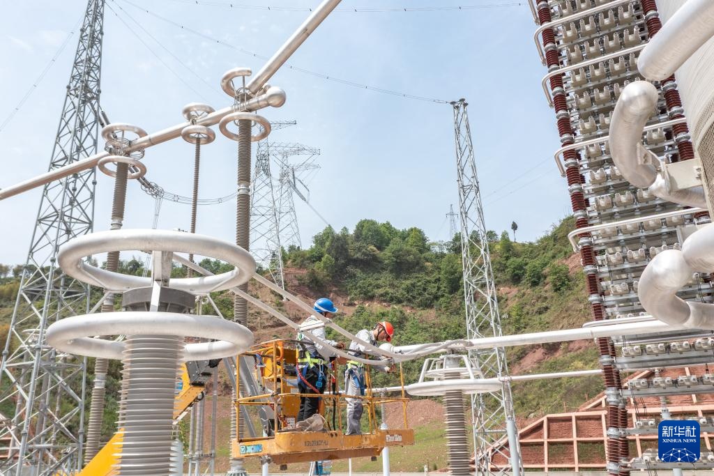 “疆电入渝”特高压工程渝北换流站建设进入攻坚冲刺阶段 “疆电入渝”特高压工程渝北换流站建设进入攻坚冲刺阶段