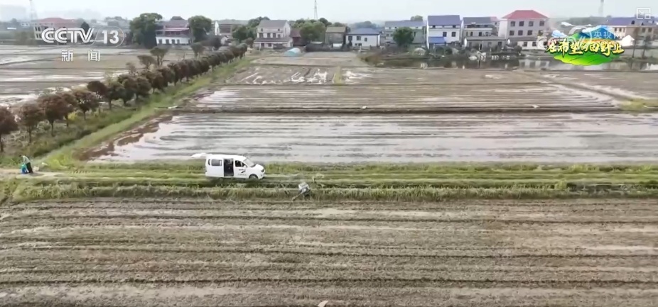数字赋能春耕沃野生机勃勃 一幅幅“科技春耕图”在广袤田野铺展开 数字赋能春耕沃野生机勃勃 一幅幅“科技春耕图”在广袤田野铺展开