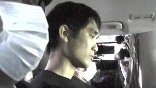 日本15岁女高中生当街被害！24岁凶手拖着血迹走了1公里，竟无人报警？当地披露详情→