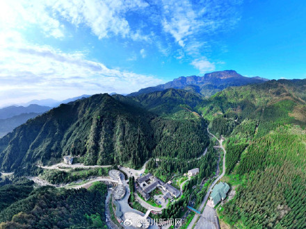 跟着赛事去旅行 四川瓦屋山景区即日起免门票