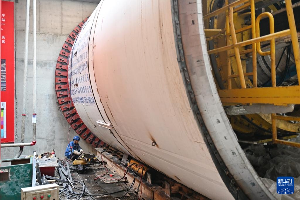 石家庄市城市轨道交通5号线加紧建设