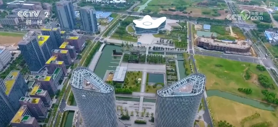 5.4%，数据彰显信心！投资、消费支撑中国经济持续发展