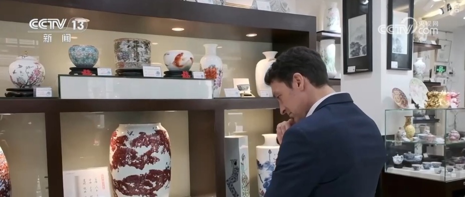 全方位打造便捷、友好消费环境 “即买即退”收获外籍游客好评