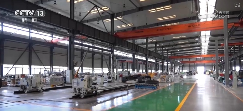 抢购一空！“不确定”里的“确定”和底气 中国制造“大块头”依旧海外畅销火爆