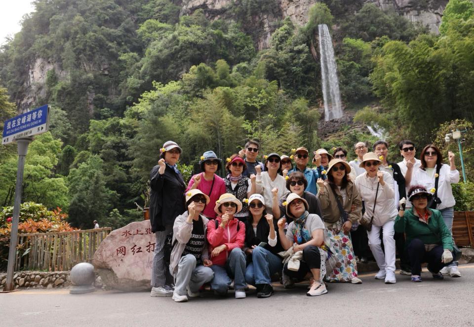 湖南张家界：春意盎然，旅游升温