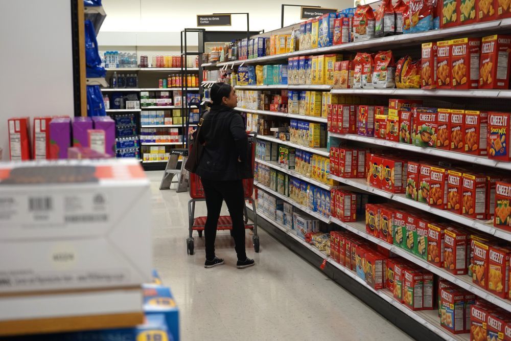 特朗普政府遭多方起诉，滥施关税让美国陷入严重“内耗”