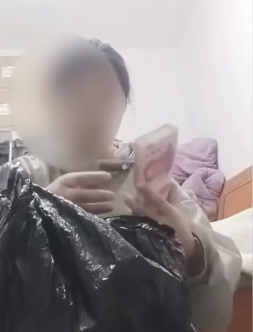 杭州14岁女生网购讲义夹，收到8万元现金！女生：没错，收件人确实是我