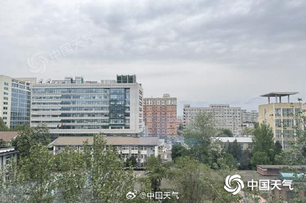 北京有全市性降雨南部有中雨 气温下滑凉意泄露