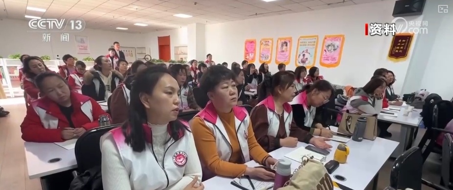 “优质服务供给+购新补贴扩围” 惠民升级撬动消费市场多元活力 “优质服务供给+购新补贴扩围” 惠民升级撬动消费市场多元活力