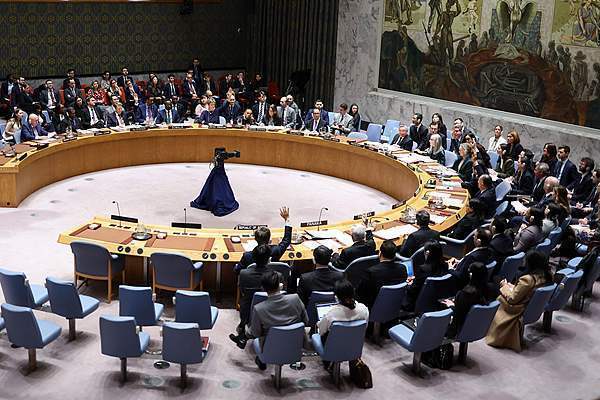 安理会谴责苏丹暴力升级 敦促解除对法希尔的围困 安理会谴责苏丹暴力升级 敦促解除对法希尔的围困