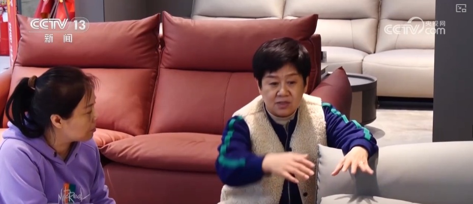 “优质服务供给+购新补贴扩围” 惠民升级撬动消费市场多元活力 “优质服务供给+购新补贴扩围” 惠民升级撬动消费市场多元活力