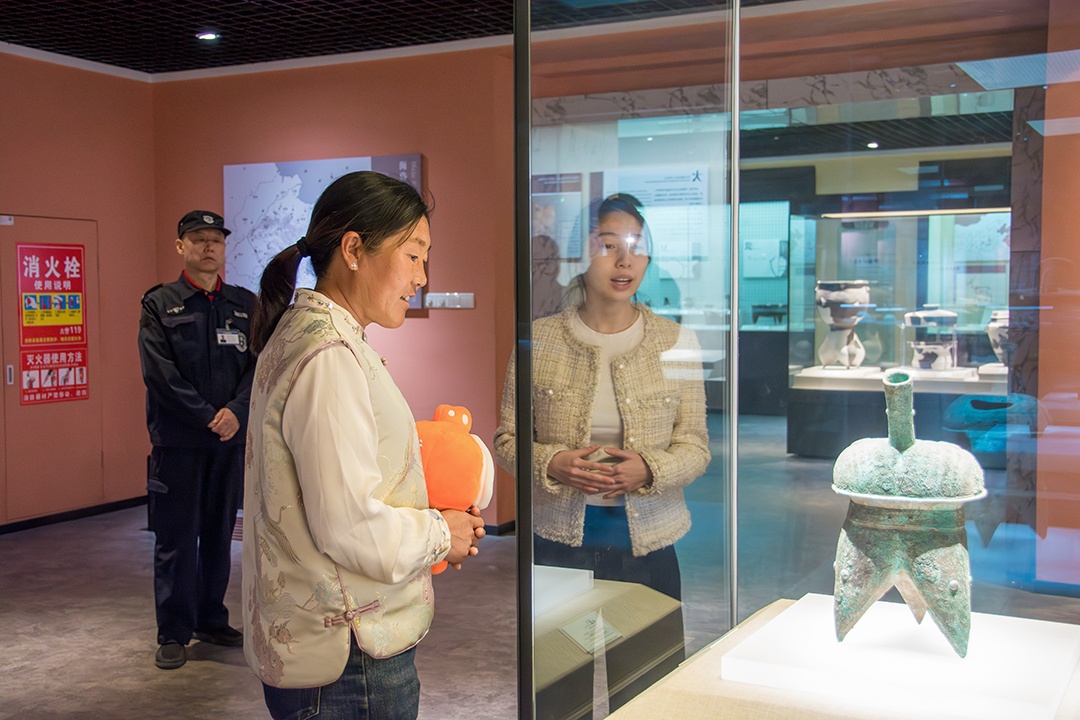 “沂蒙二姐”,“圆梦”大学校园! “沂蒙二姐”,“圆梦”大学校园!