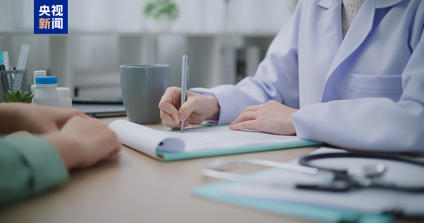 这种肿瘤全身可发病还很会伪装 警惕六大信号→ 这种肿瘤全身可发病还很会伪装 警惕六大信号→