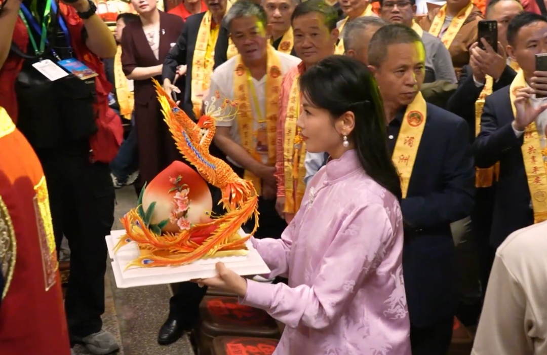 演员刘涛，官宣新身份！