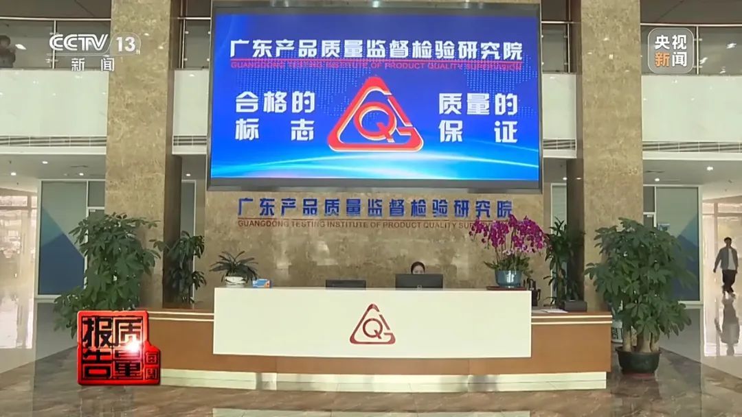 5888元翡翠成本只有20多元，石英岩刷漆“秒变”翡翠？已经有人上当！