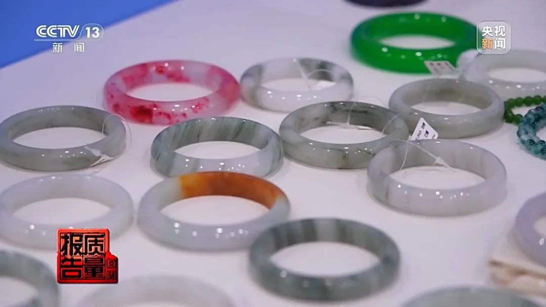 5888元翡翠成本只有20多元，石英岩刷漆“秒变”翡翠？已经有人上当！