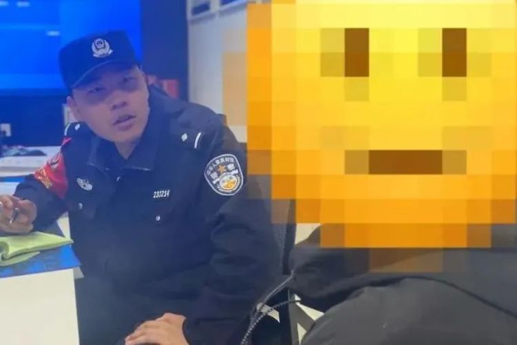 “00后”小伙，主动投案自首！